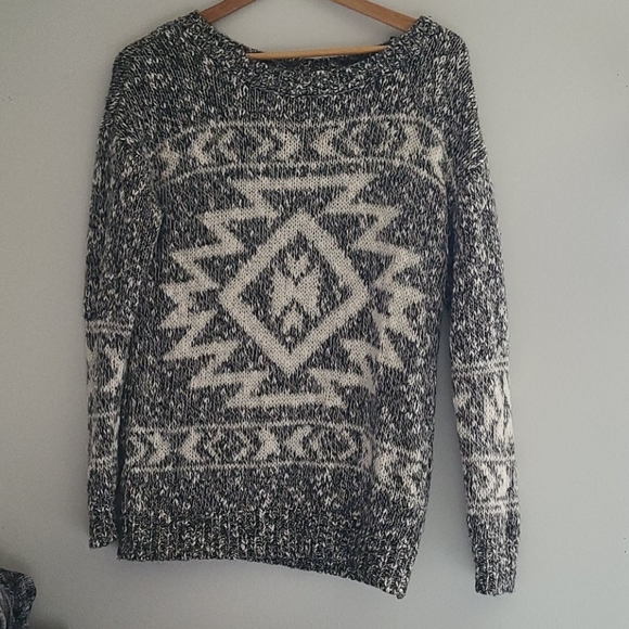 Comfy knit sweater - Picture 1 of 3